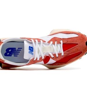 New Balance womens 327 'Washed Henna' running shoe size 9